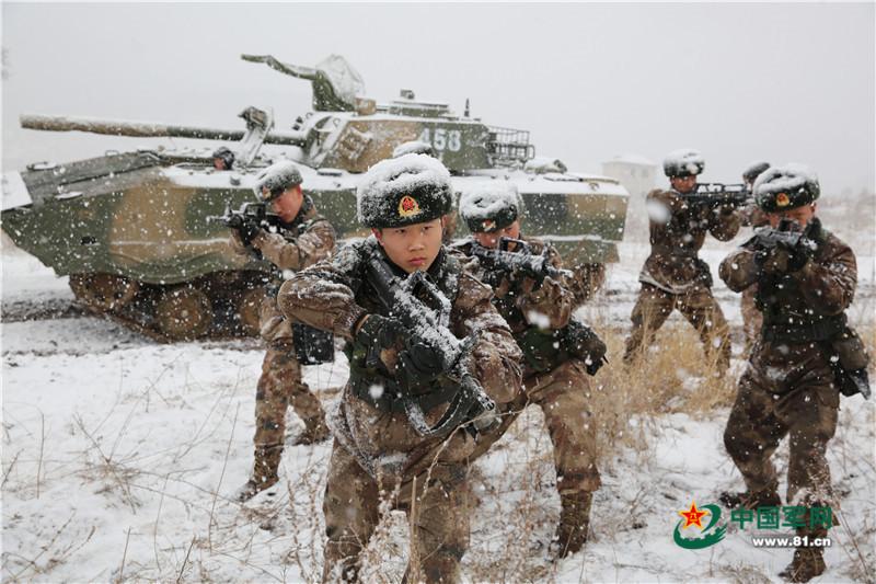 阴雨相间最高24℃